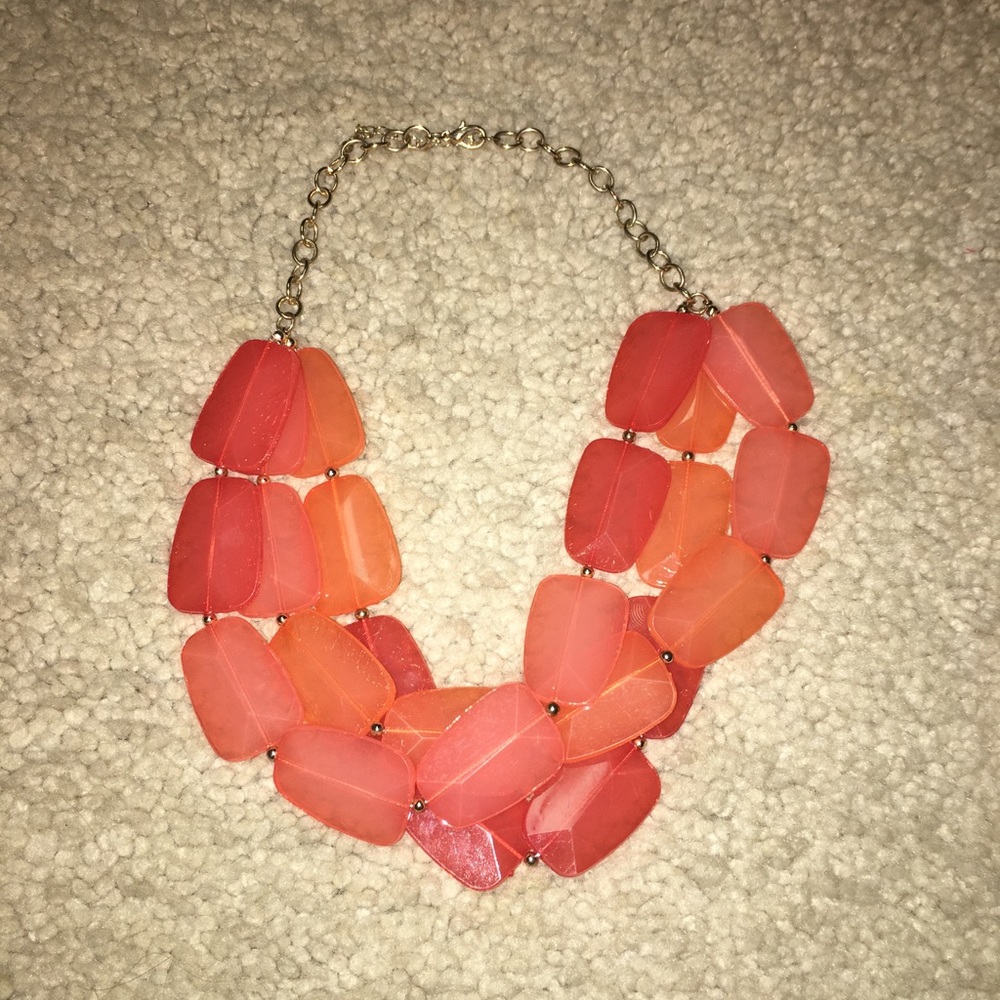 Women’s necklace